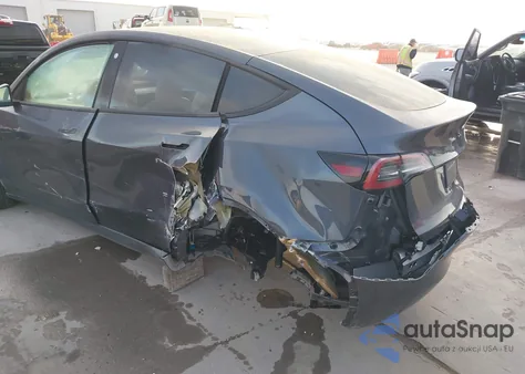 2023 Tesla Model Y from USA, damaged, VIN 7SAYGDEE2PF609969